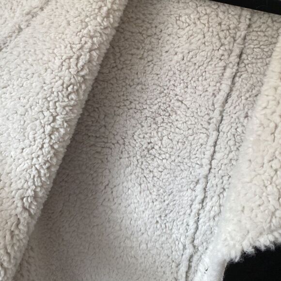 Dylan vest small black and white faux Sherling and suede - Picture 4 of 6